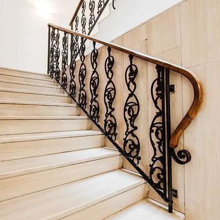 Navona Guest house
